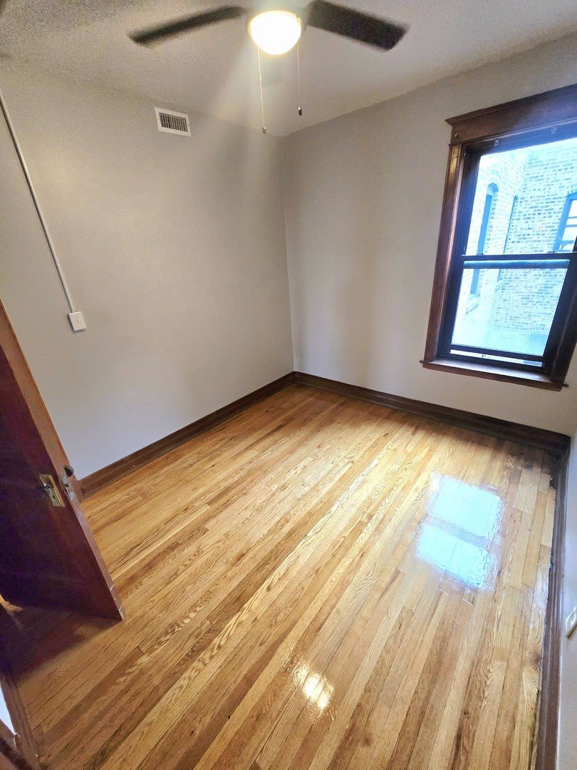 4939 S Vincennes Avenue – photo 4
