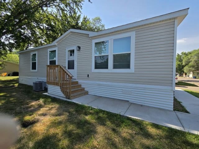 11163 4th St NE – photo 1