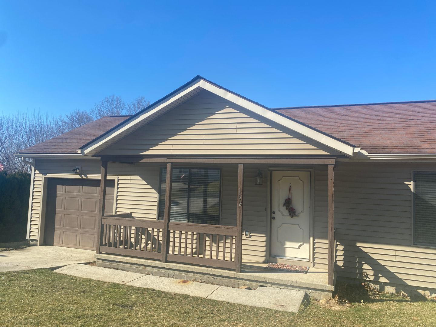 One level Home – photo 2