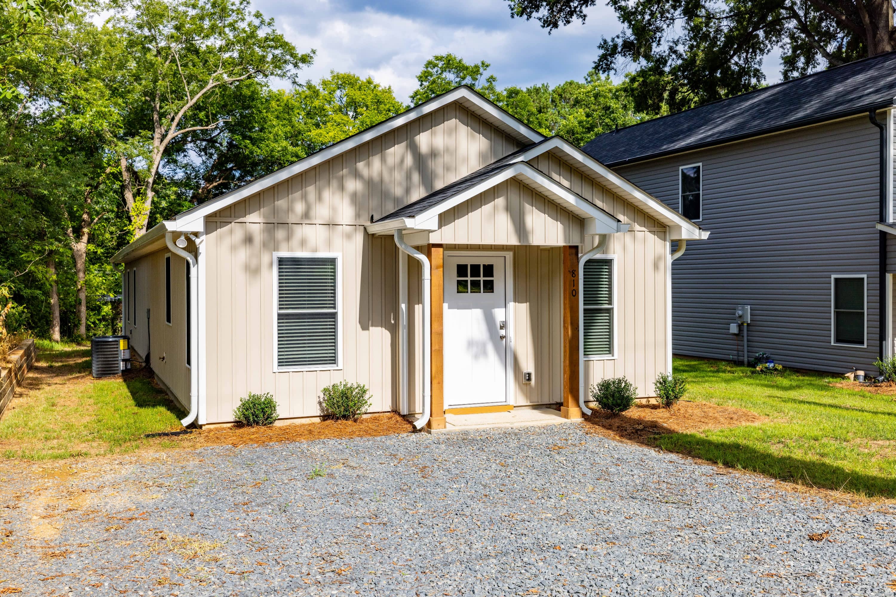 810 Long Street – photo 2