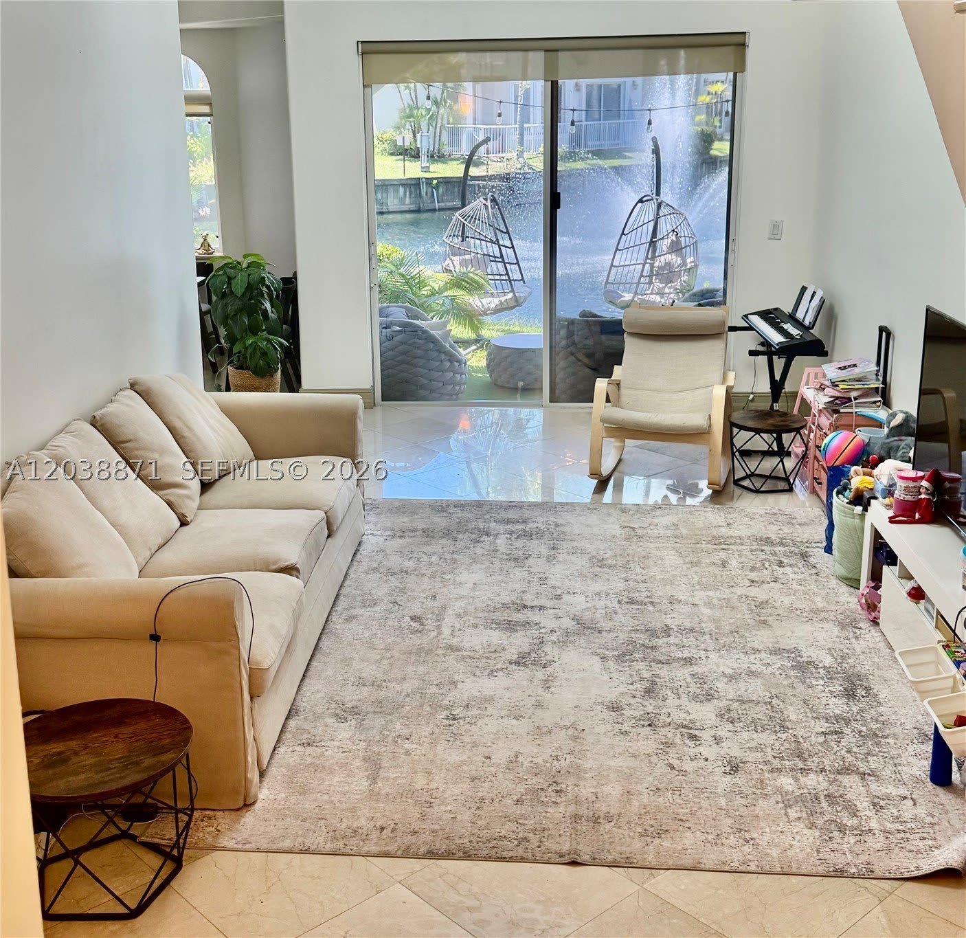 3016 NE 210th St – photo 3