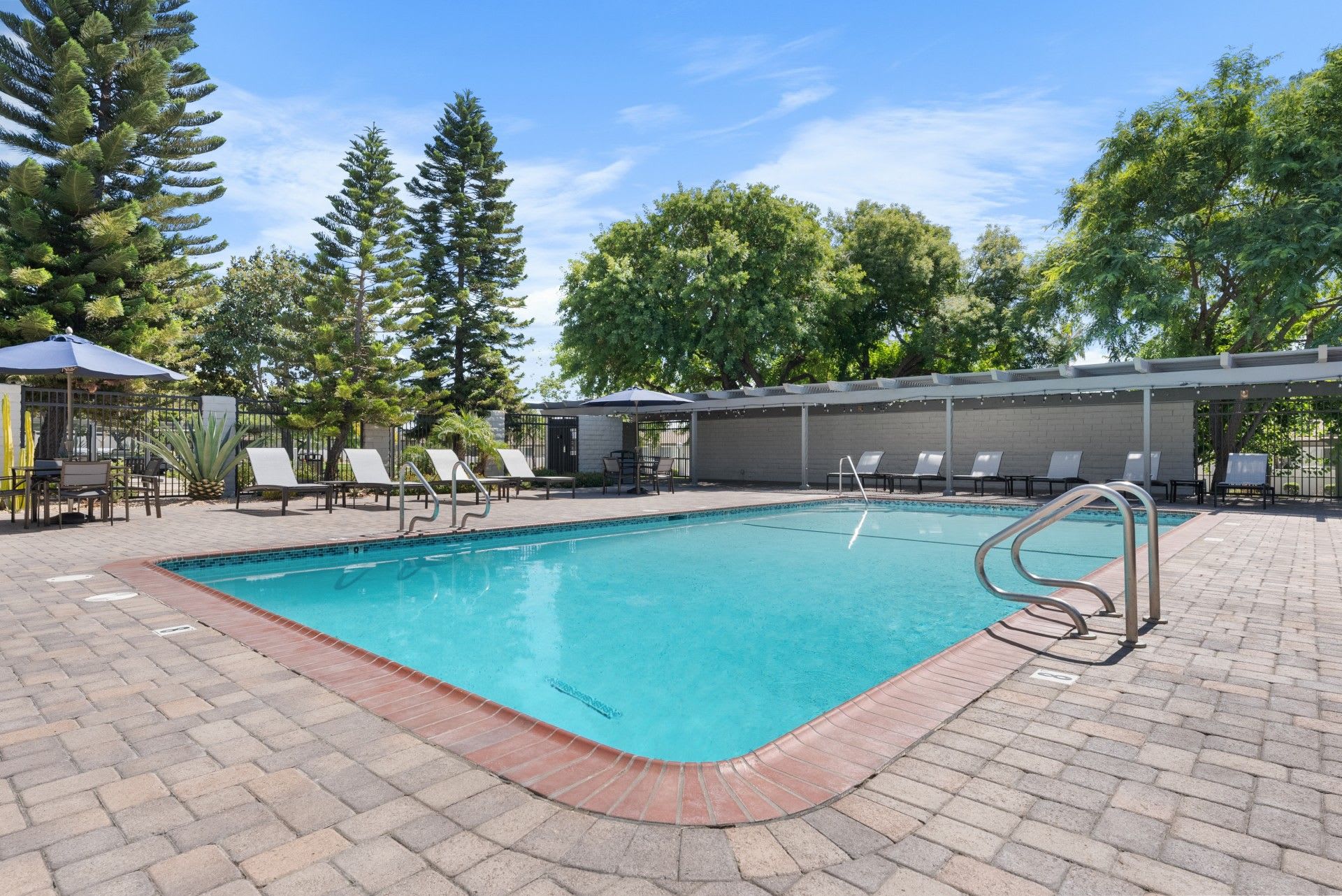 The Pines Apartments – photo 5