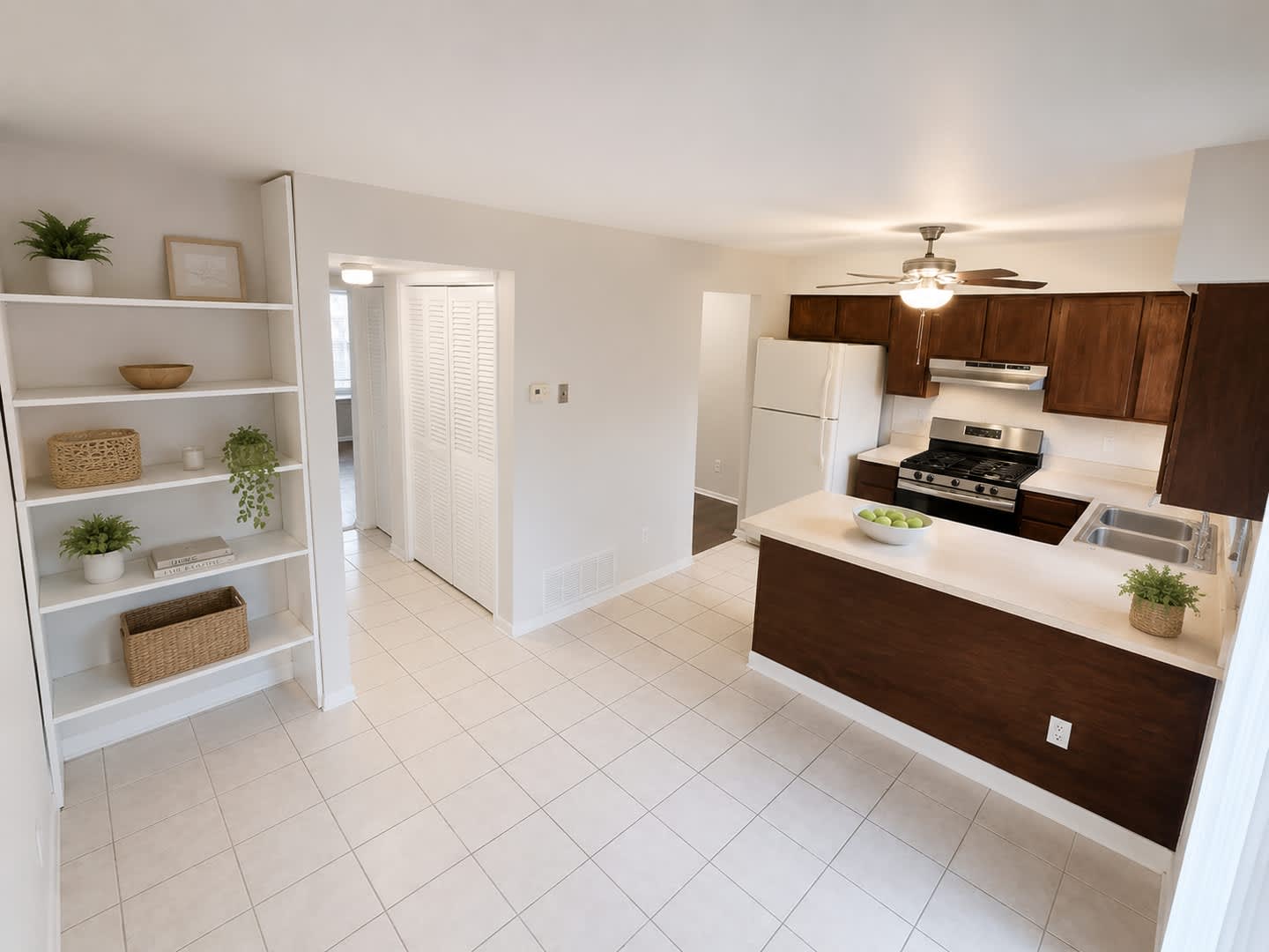164 Woodlake Manor – photo 4