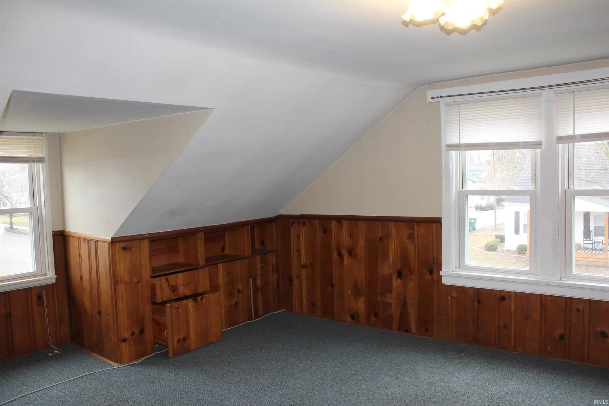 1002 W Rex St – photo 5