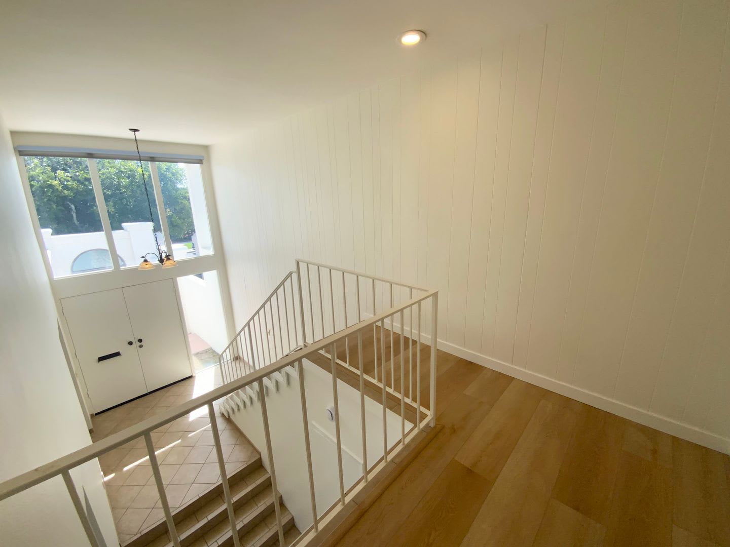 3 Bedroom Home With Lots Of Natural Light – photo 4