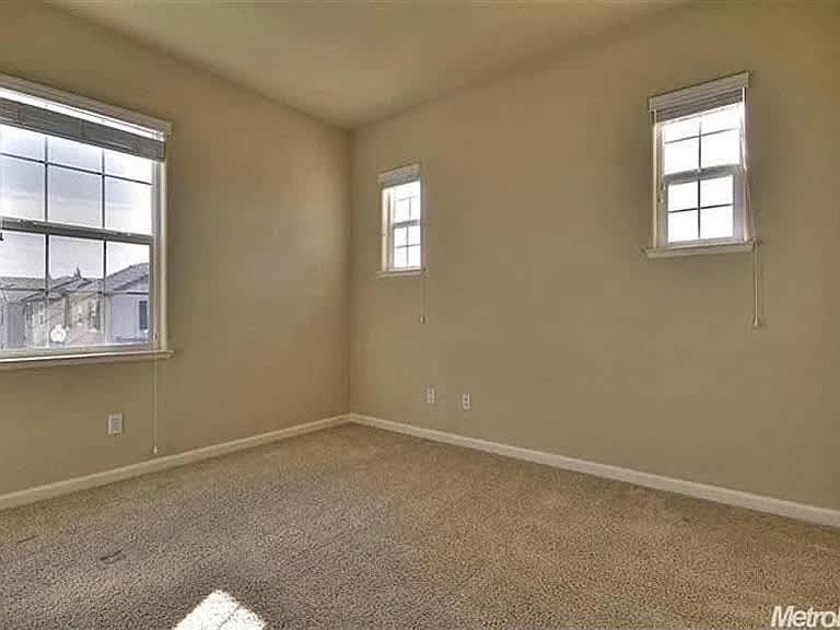 9035 Crescenda Lane – photo 3