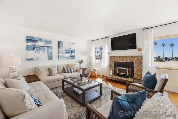 8373 El Paseo Grande – photo 3