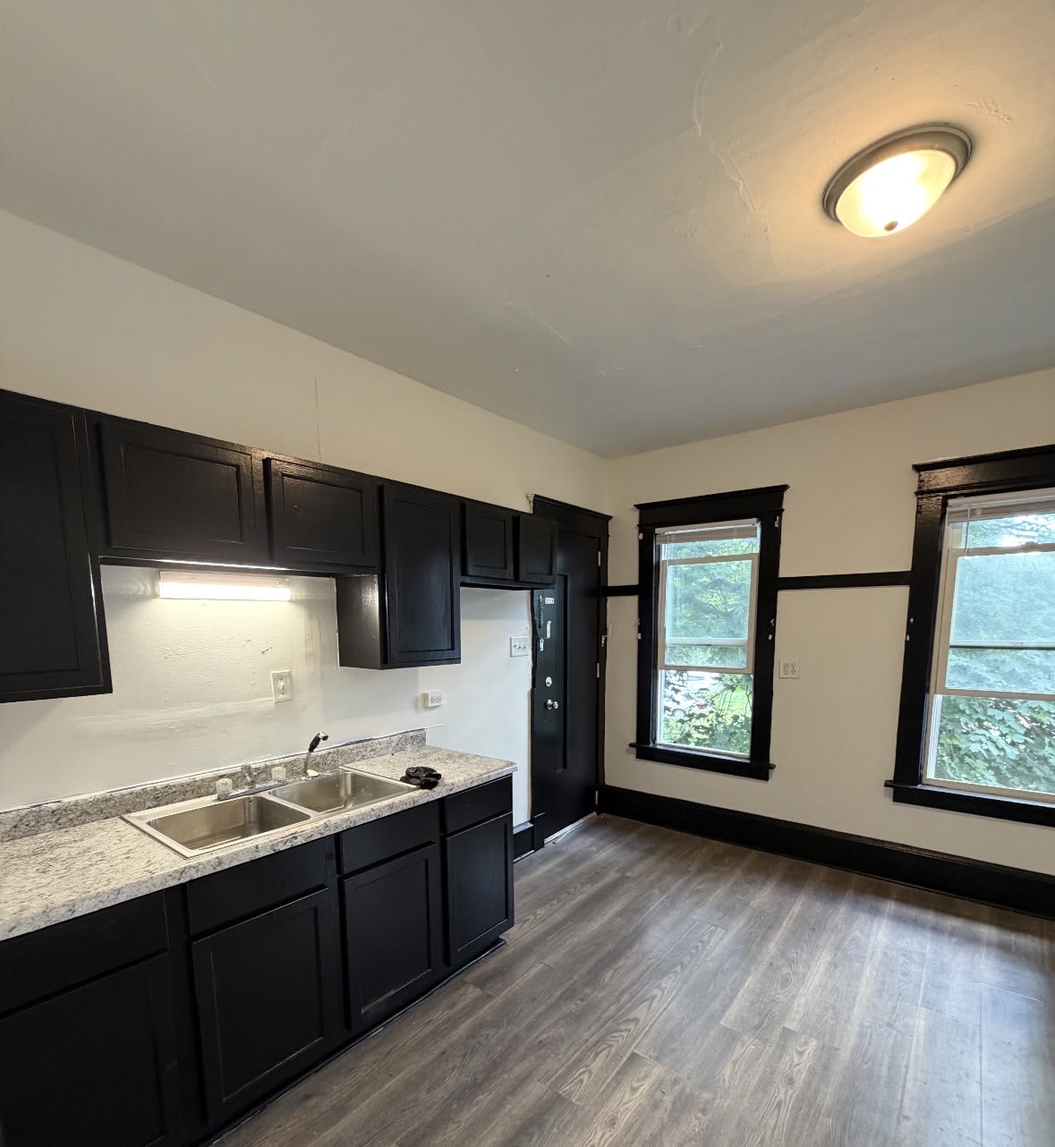 4768 North 30th Street – photo 2