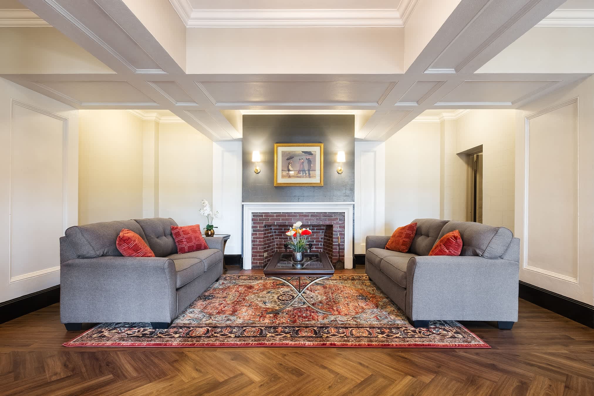 550 Belmont Street – photo 3