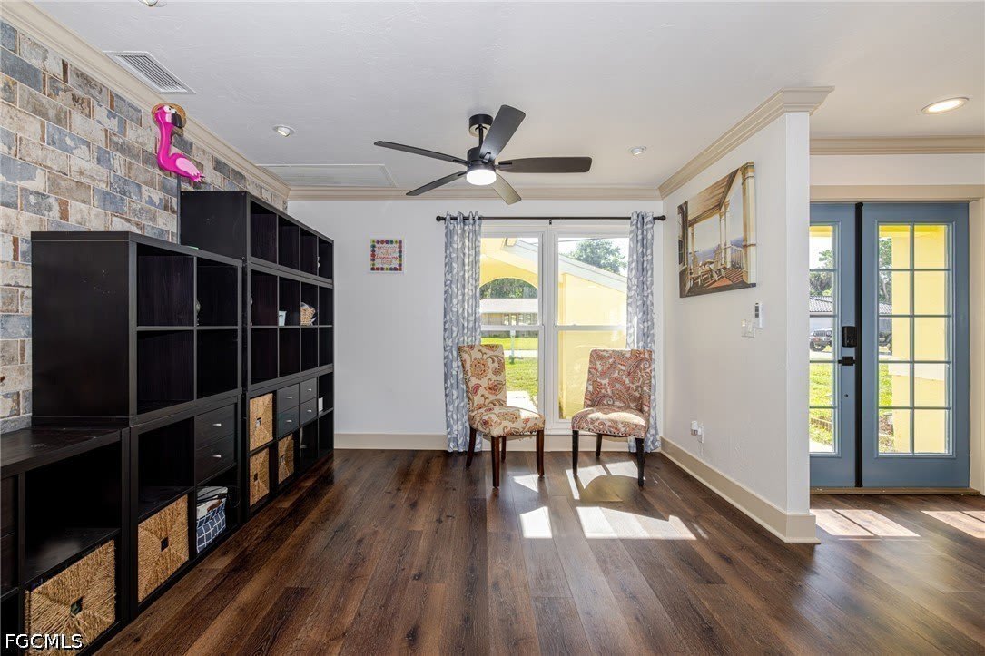 2507 LAKEVIEW Drive – photo 4