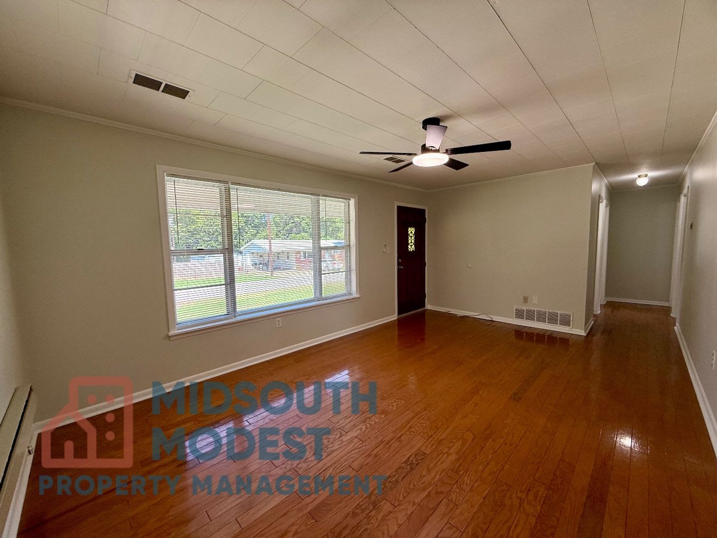 Welcome to this 3 Bedroom/1 Bathroom Home in Paragould AR – photo 4