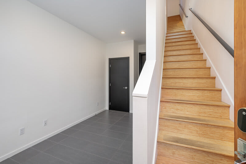 206 22nd Ave – photo 2