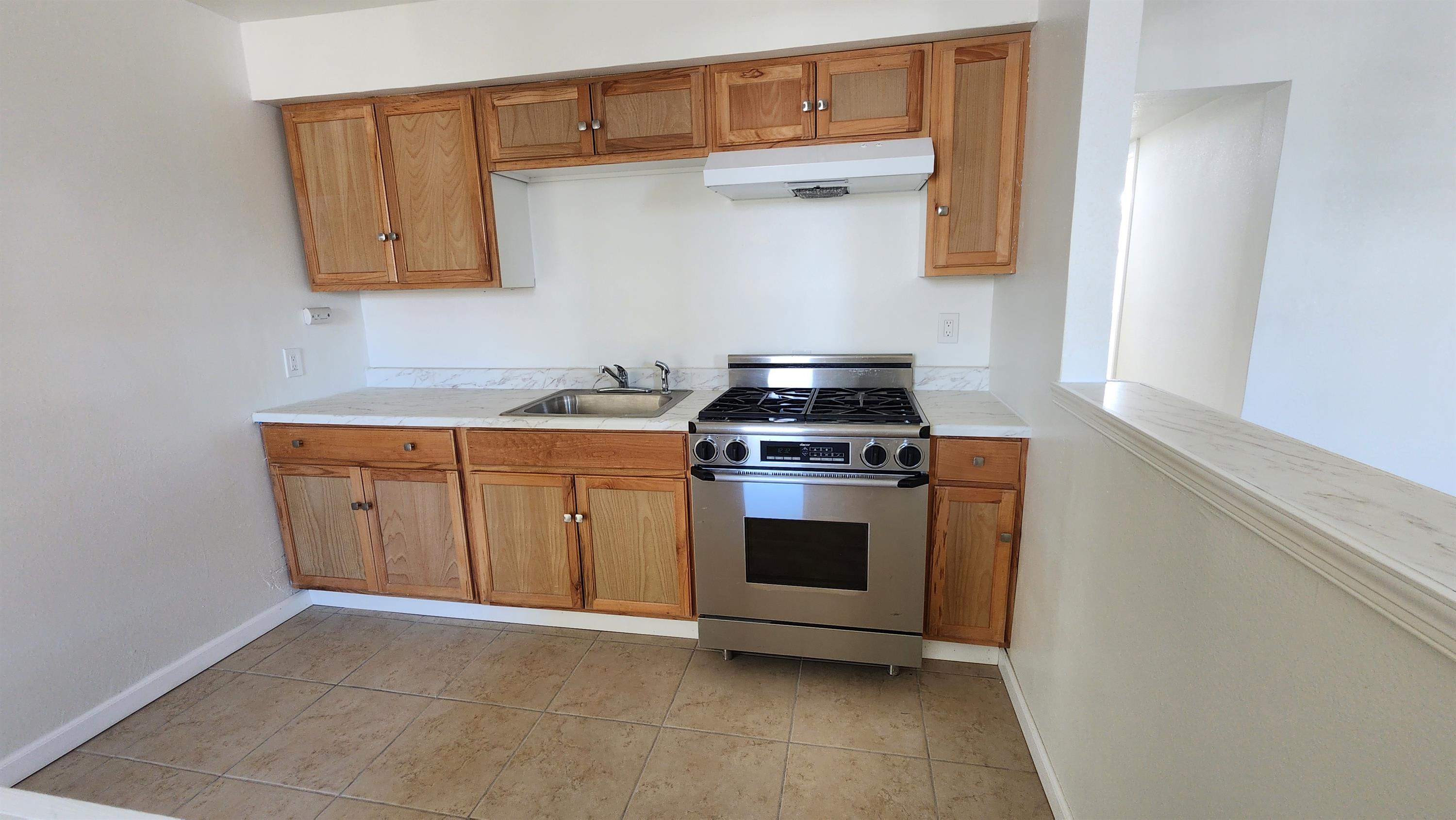 211 Edgewood Boulevard – photo 3