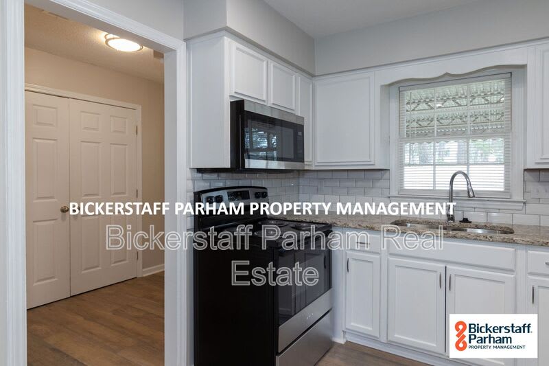 2395 Agnes Dr. – photo 4