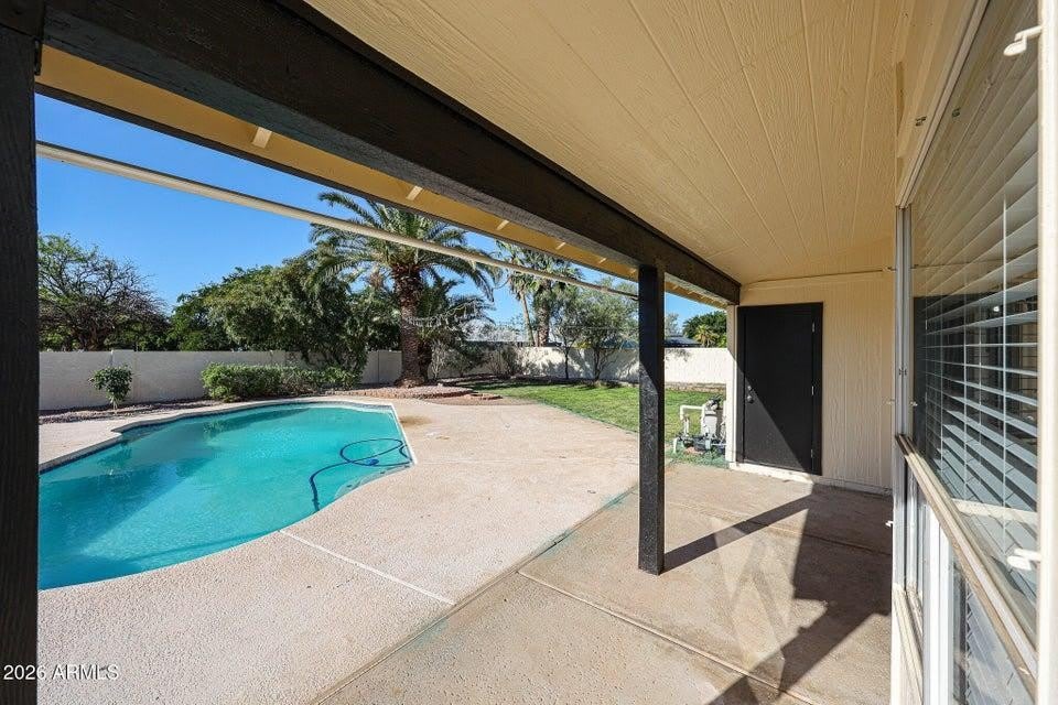 3951 E Waltann Lane – photo 5