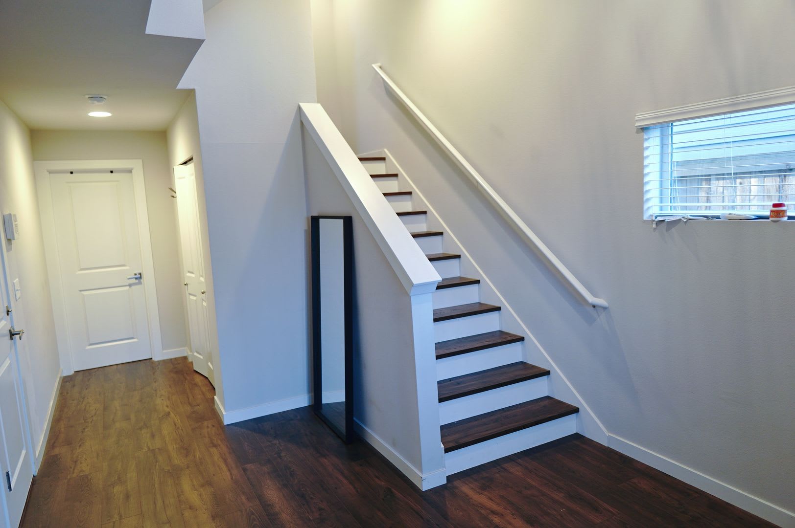 Spacious 4 Bedroom home in North Lynnwood/South Everett – photo 2