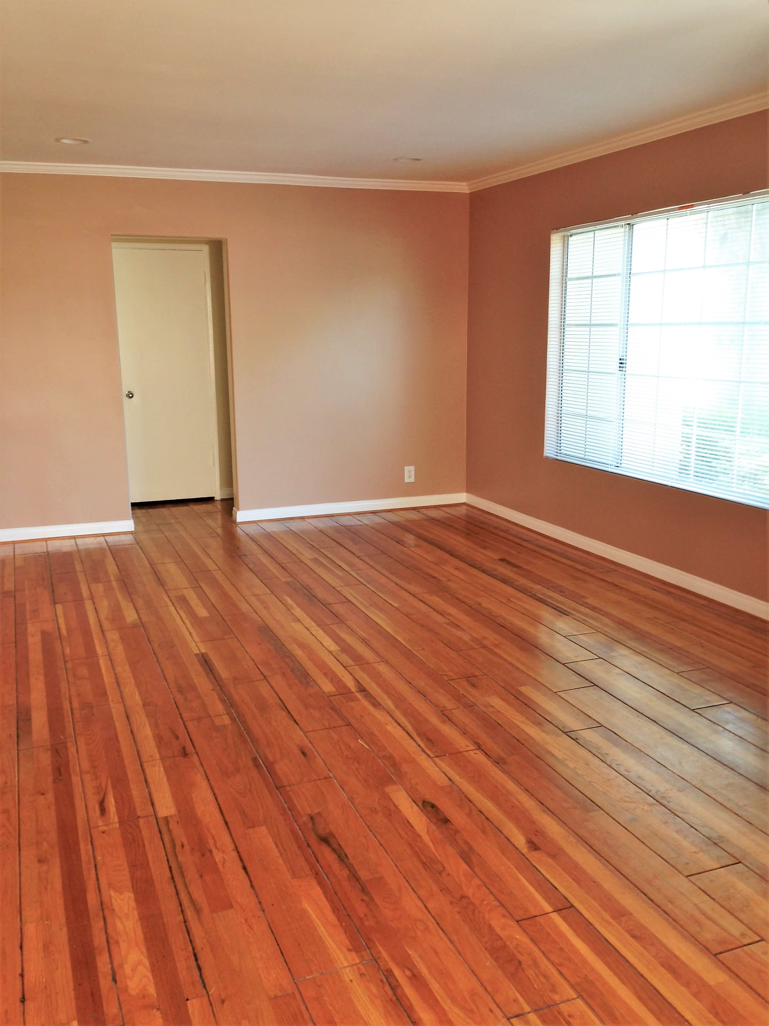 6468 Zelzah Ave – photo 5