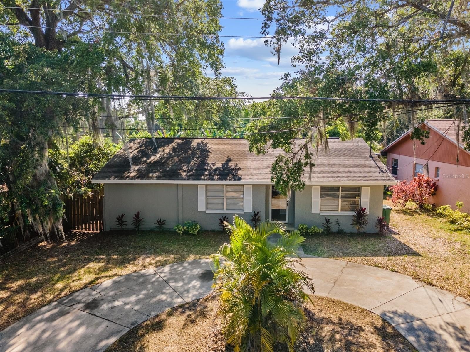 9616 N OKLAWAHA Avenue – photo 5