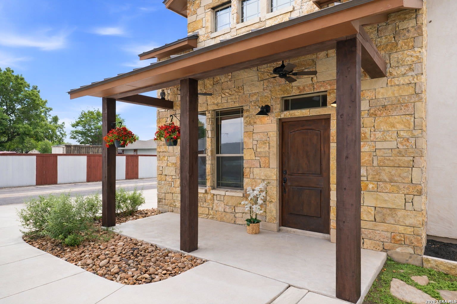 1694 GRUENE VINEYARD CROSSING – photo 4