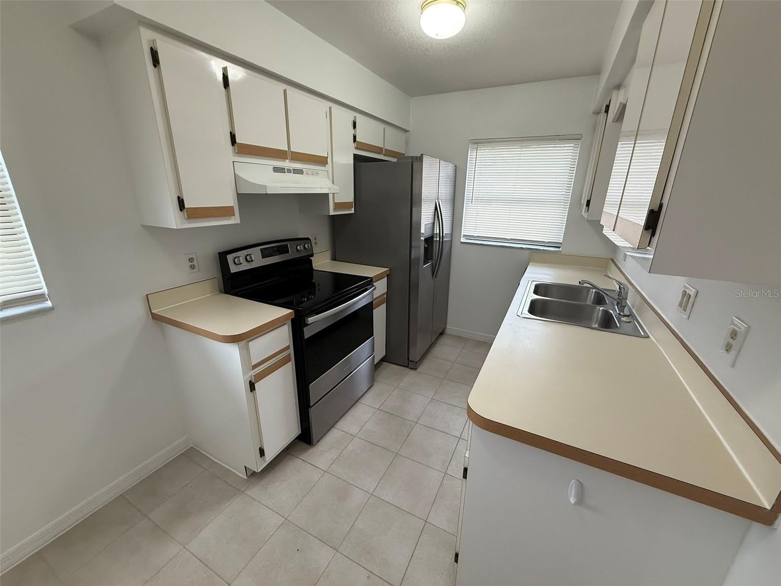 24540 HARBORVIEW Road – photo 4