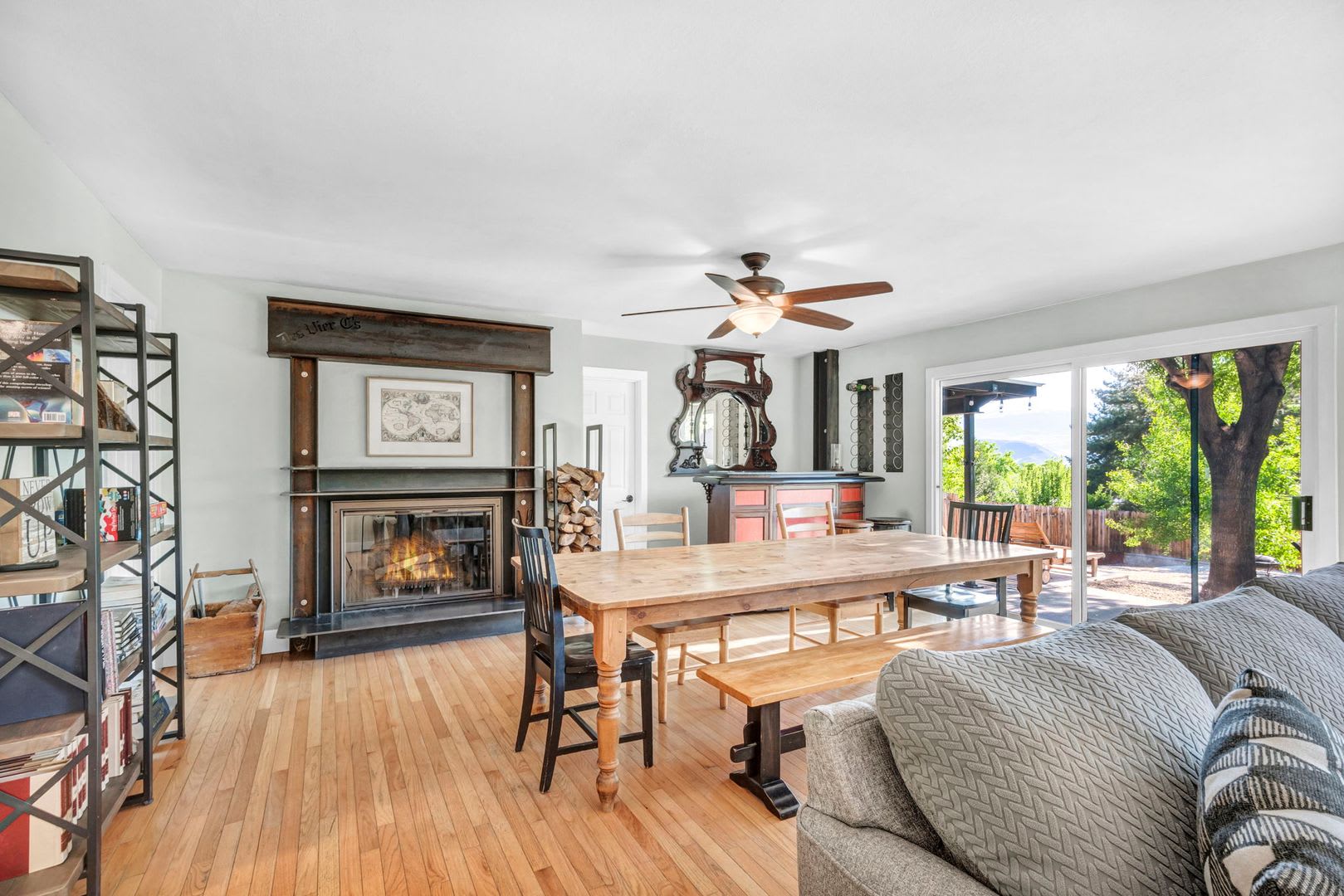 FULLY FURNISHED MODERN COUNTRY RETREAT WITH UTILITIES INCLUDED – photo 2