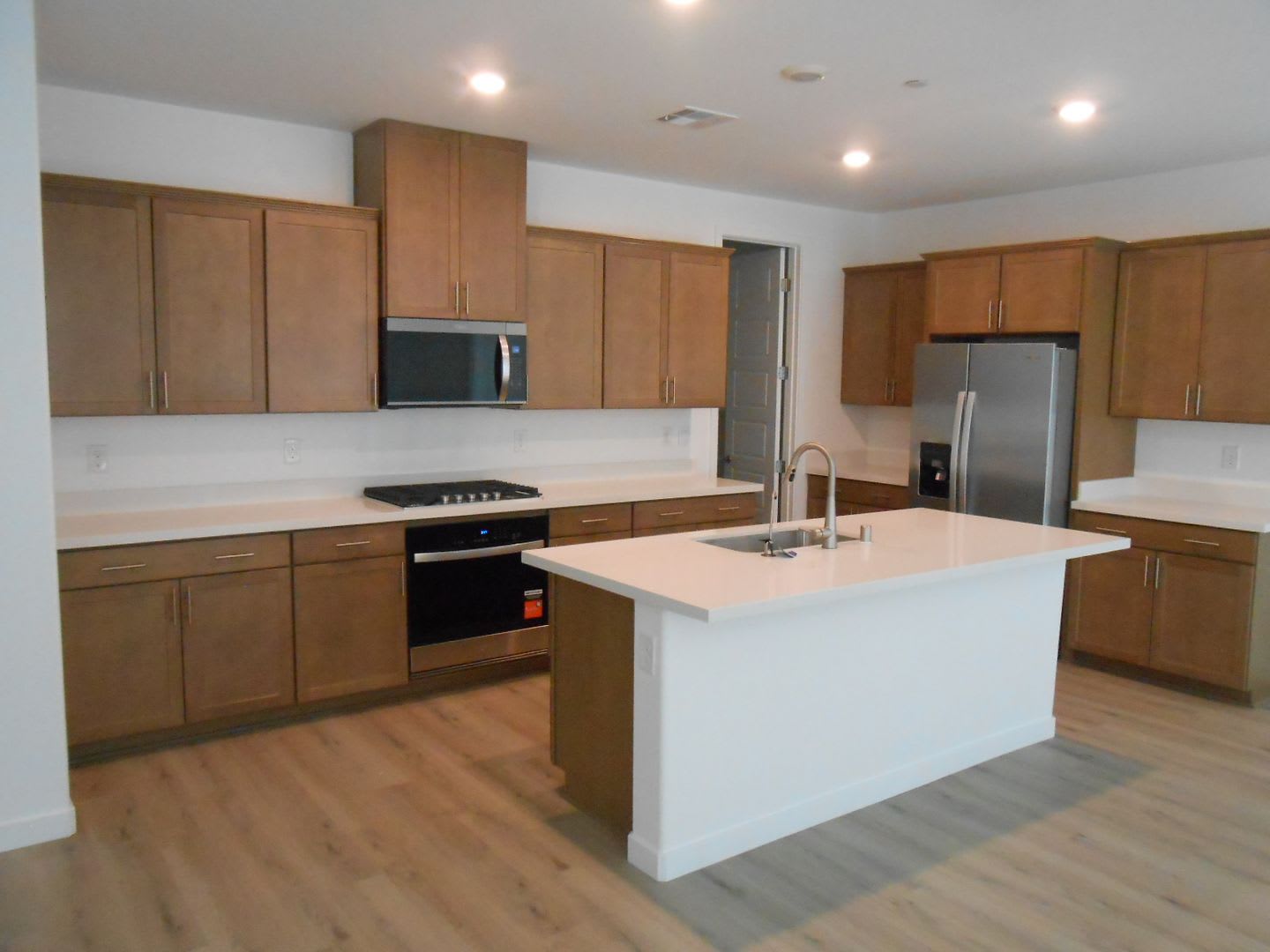 Brand New Beautiful Home Near Galleria and Bldr. Hwy – photo 2