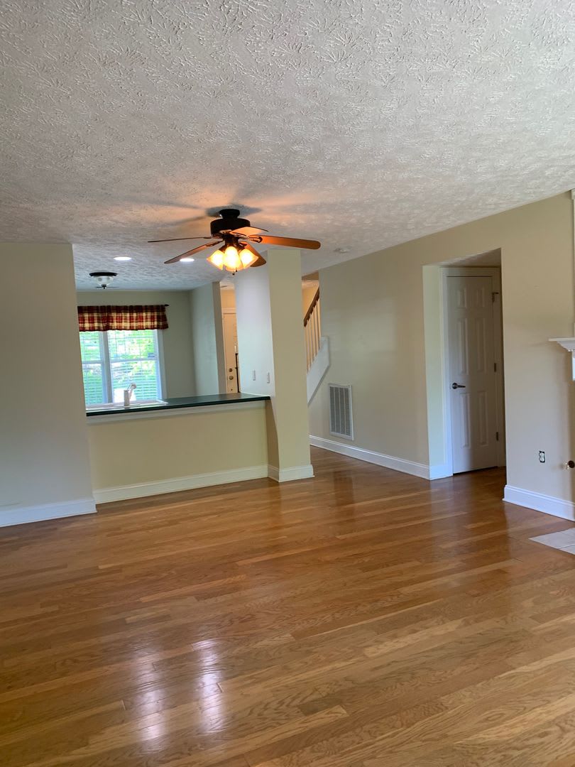 2 Bedroom 2.5 Bath Townhouse – photo 5