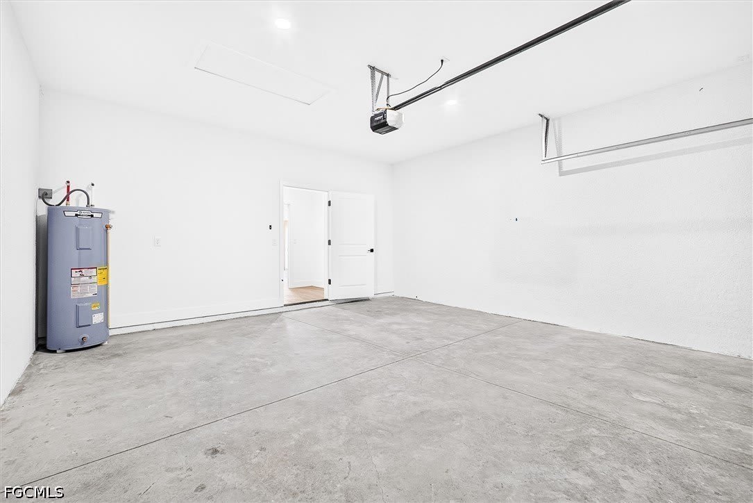 723 Bering Avenue S – photo 5