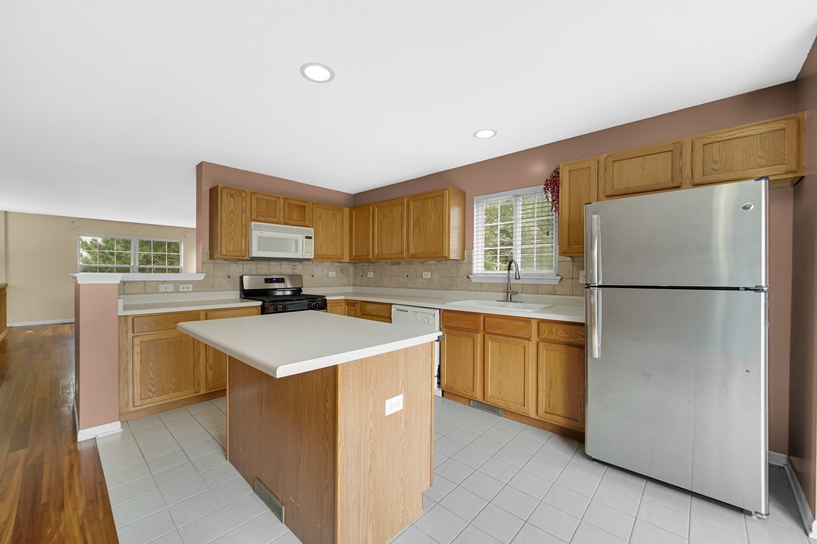 62 E Clare Court – photo 5