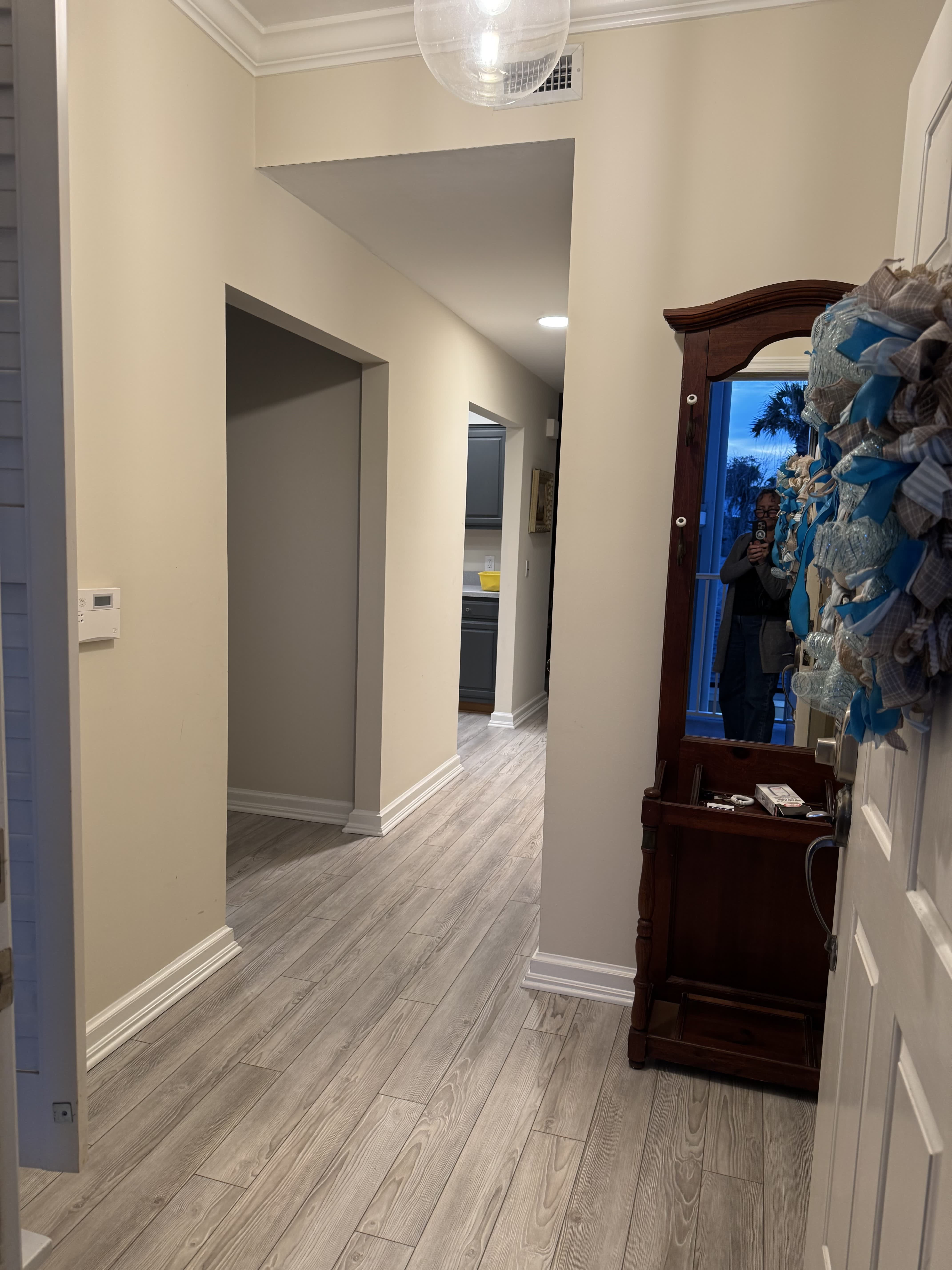 701 Beach Avenue – photo 4