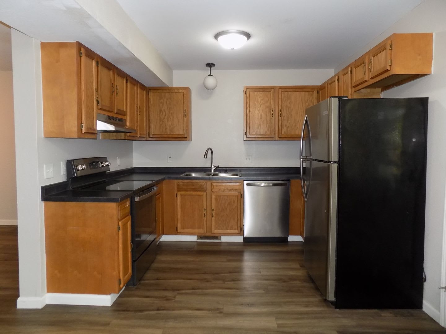 337 Hawthorne Unit B – photo 4