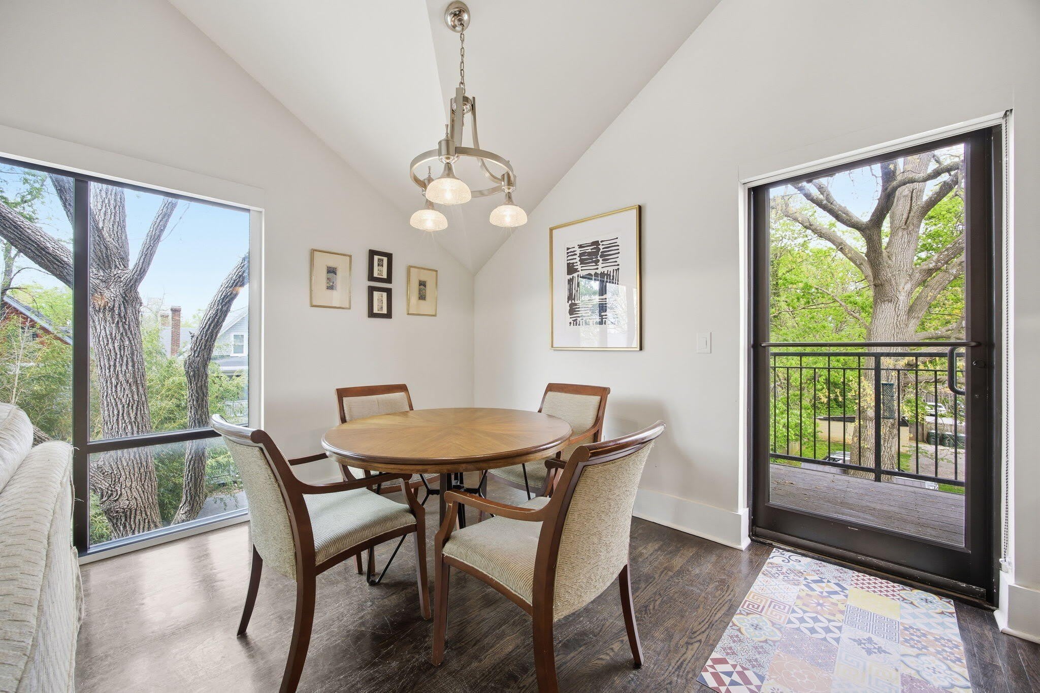 261 S Limestone – photo 4