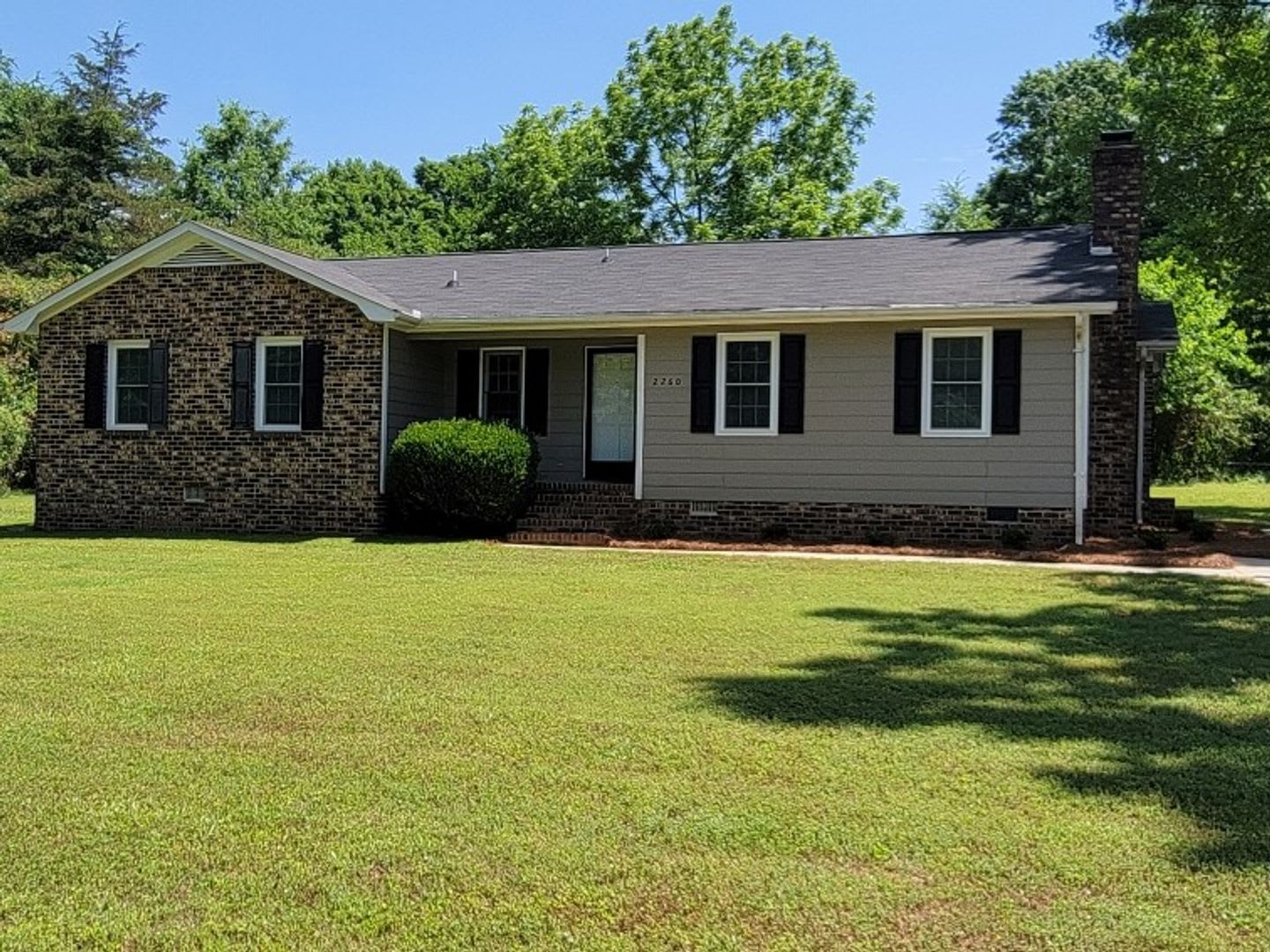 Cozy, 3-Bedroom Ranch – photo 1
