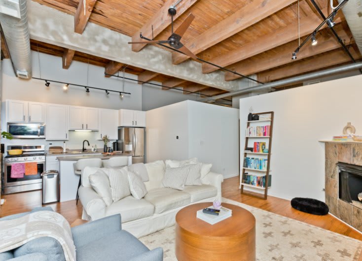 215 North Aberdeen – photo 5