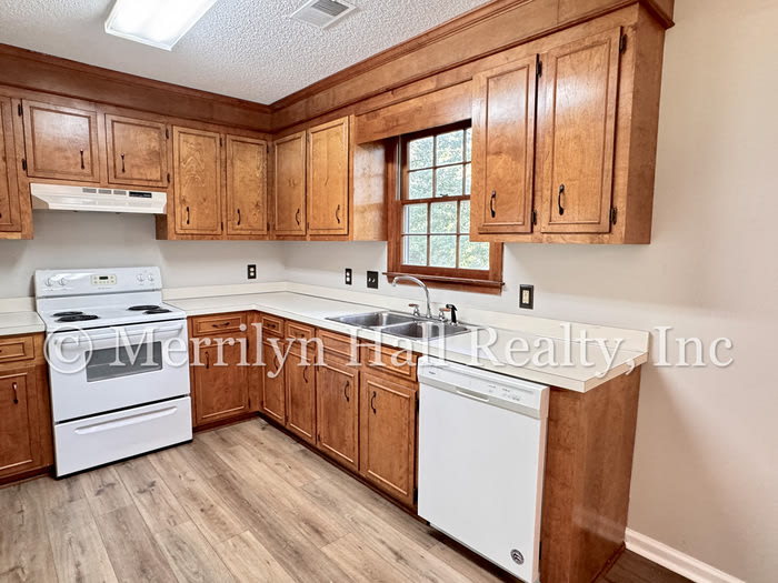 103 Riverwalk Court – photo 5