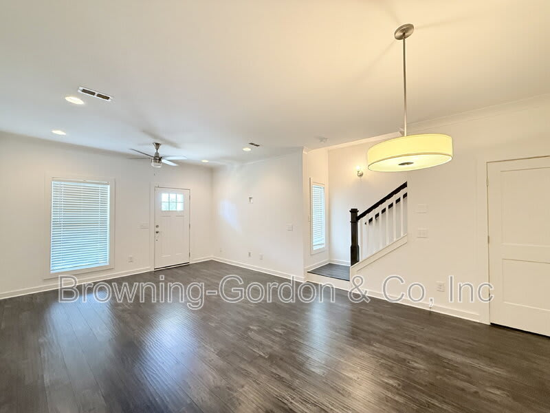 971 Ashland Place Drive – photo 4