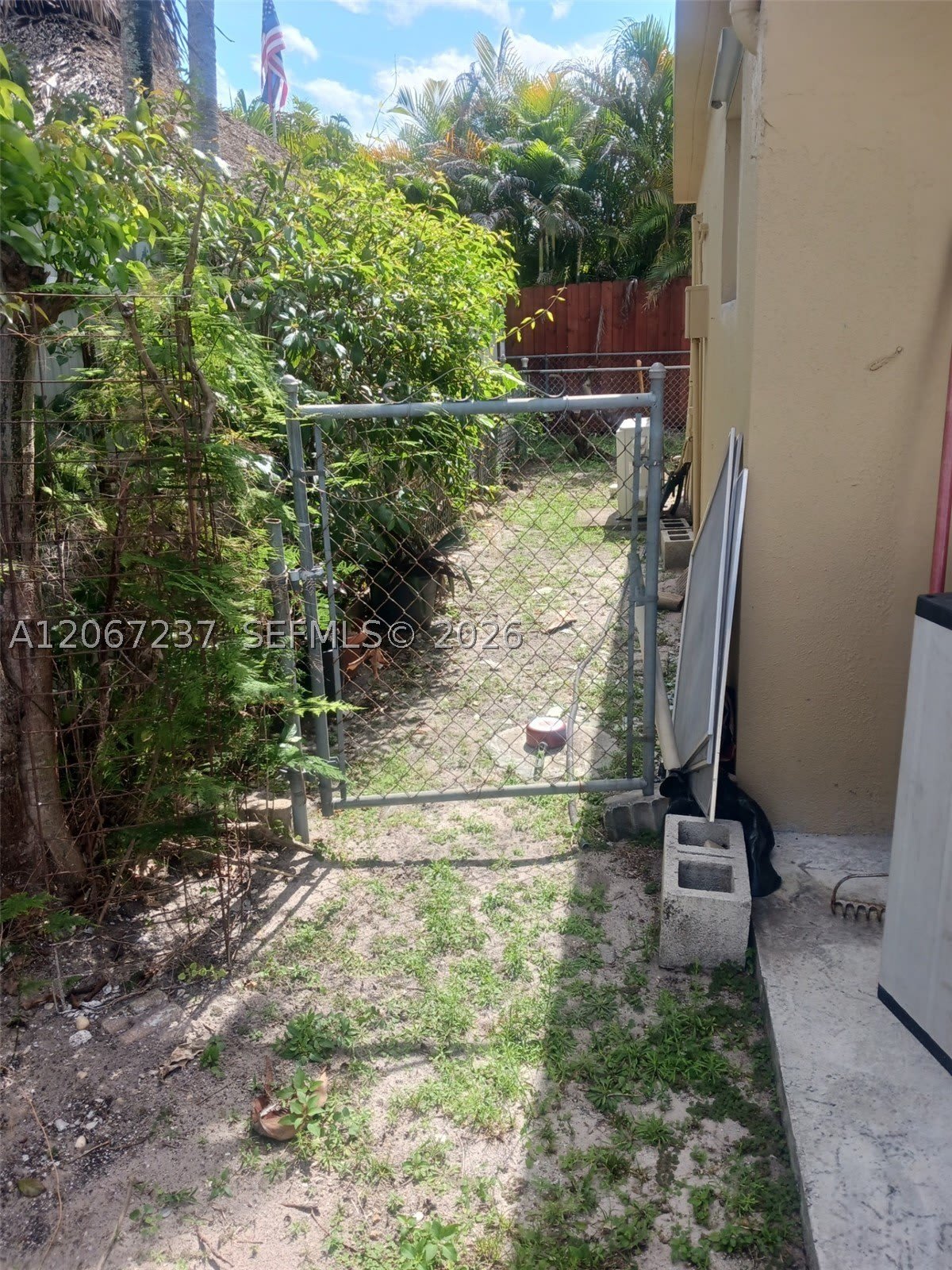 170 E 46Th St – photo 4