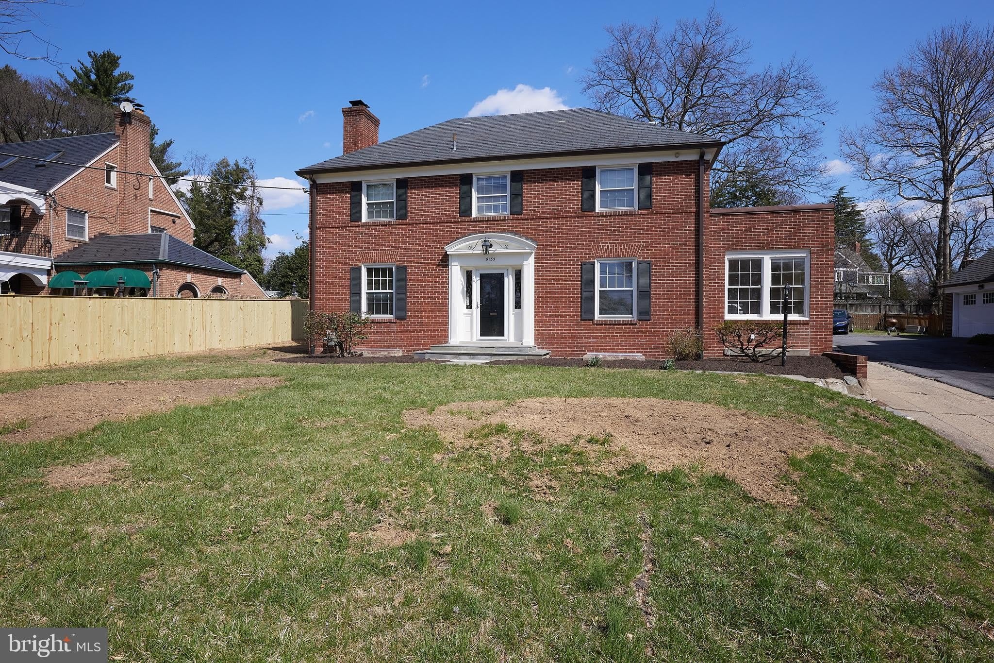 5135 MASSACHUSETTS Avenue – photo 2