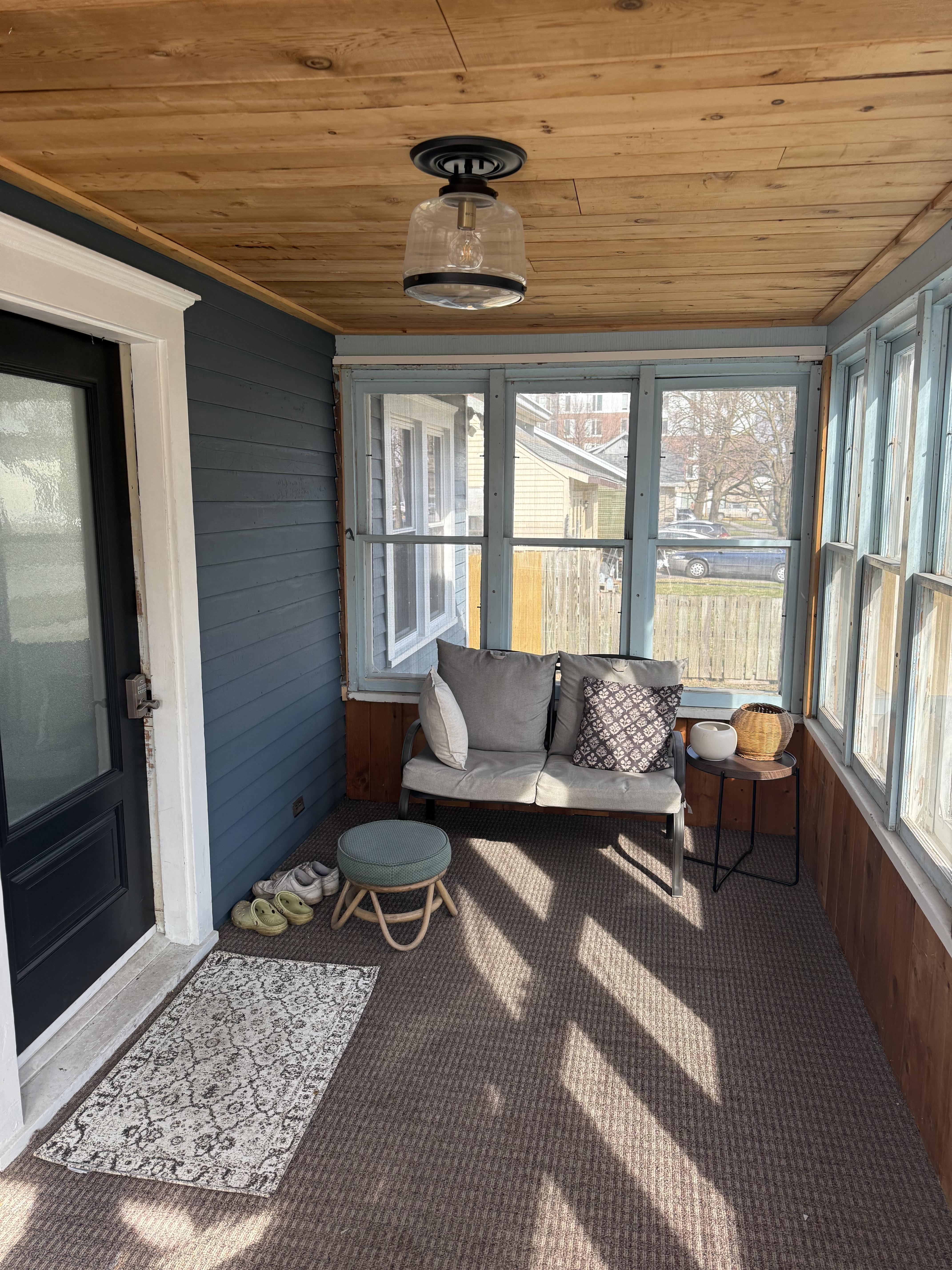 2827 Wood St – photo 2