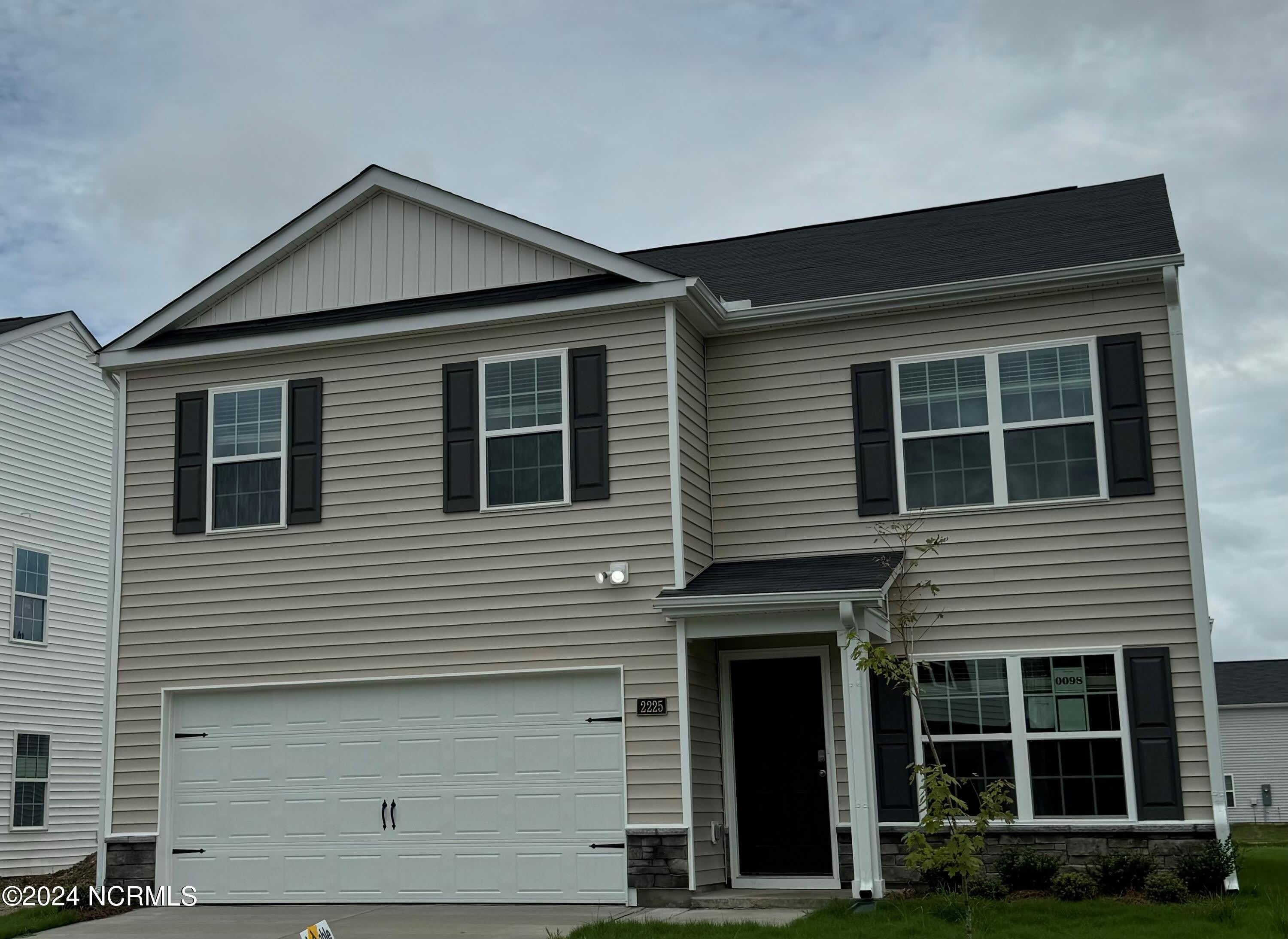 2225 Montalvan Drive – photo 1
