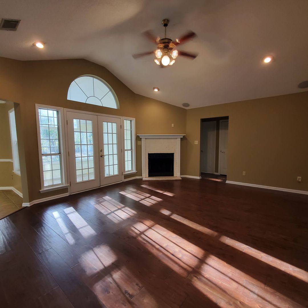 Charming 3-Bedroom Home in Wood Valley Subdivision – photo 2