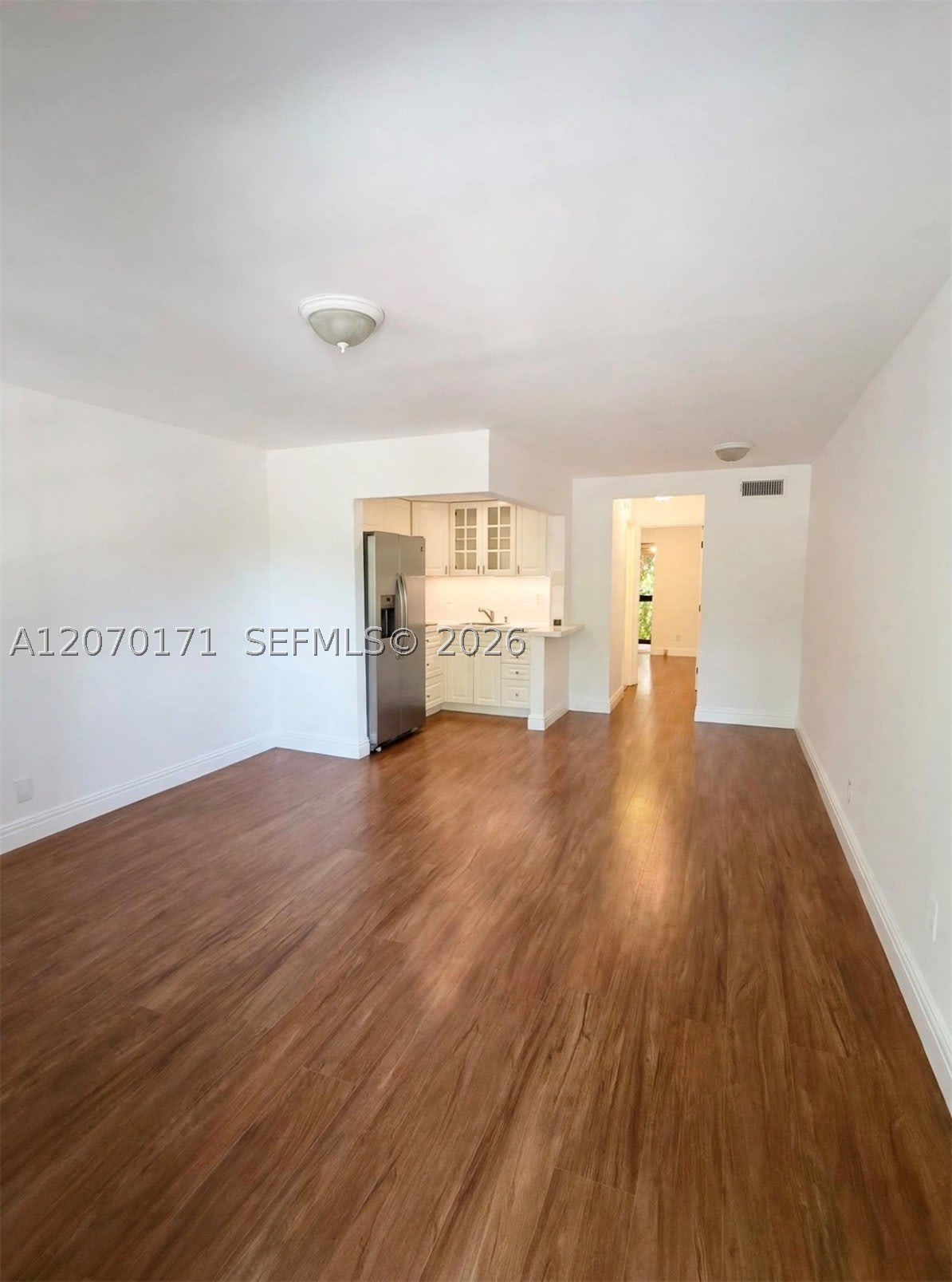 1231 SE 1st St – photo 3