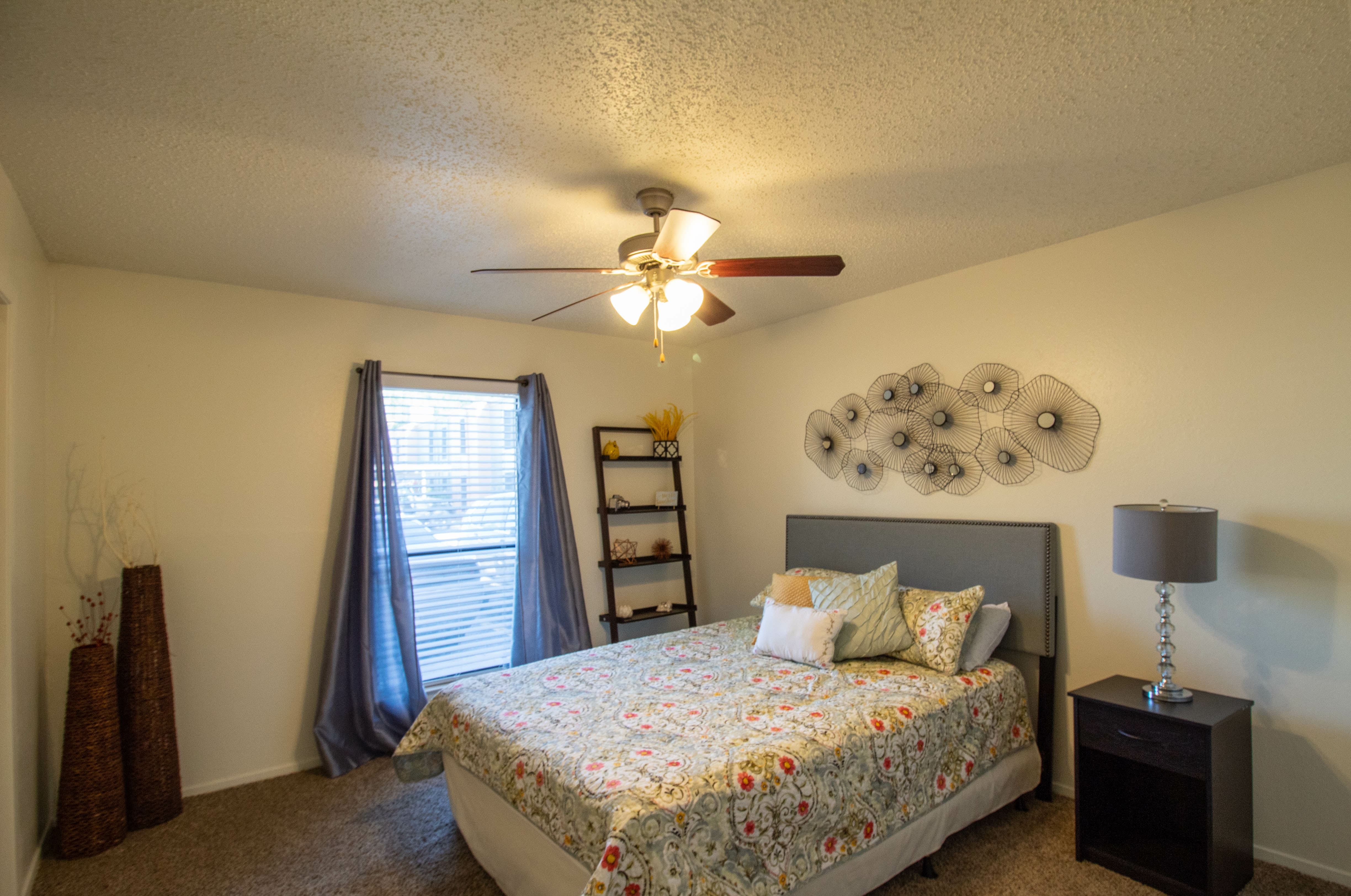 1112 E 22Nd St – photo 4