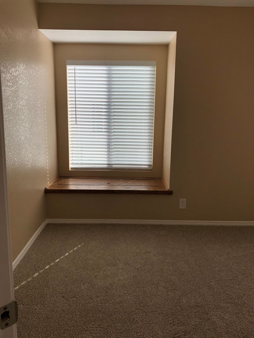 2600 Chandler Court 37 – photo 4