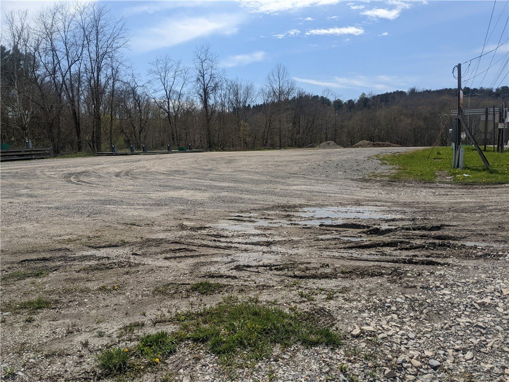 1099 Jolly School Rd – photo 4