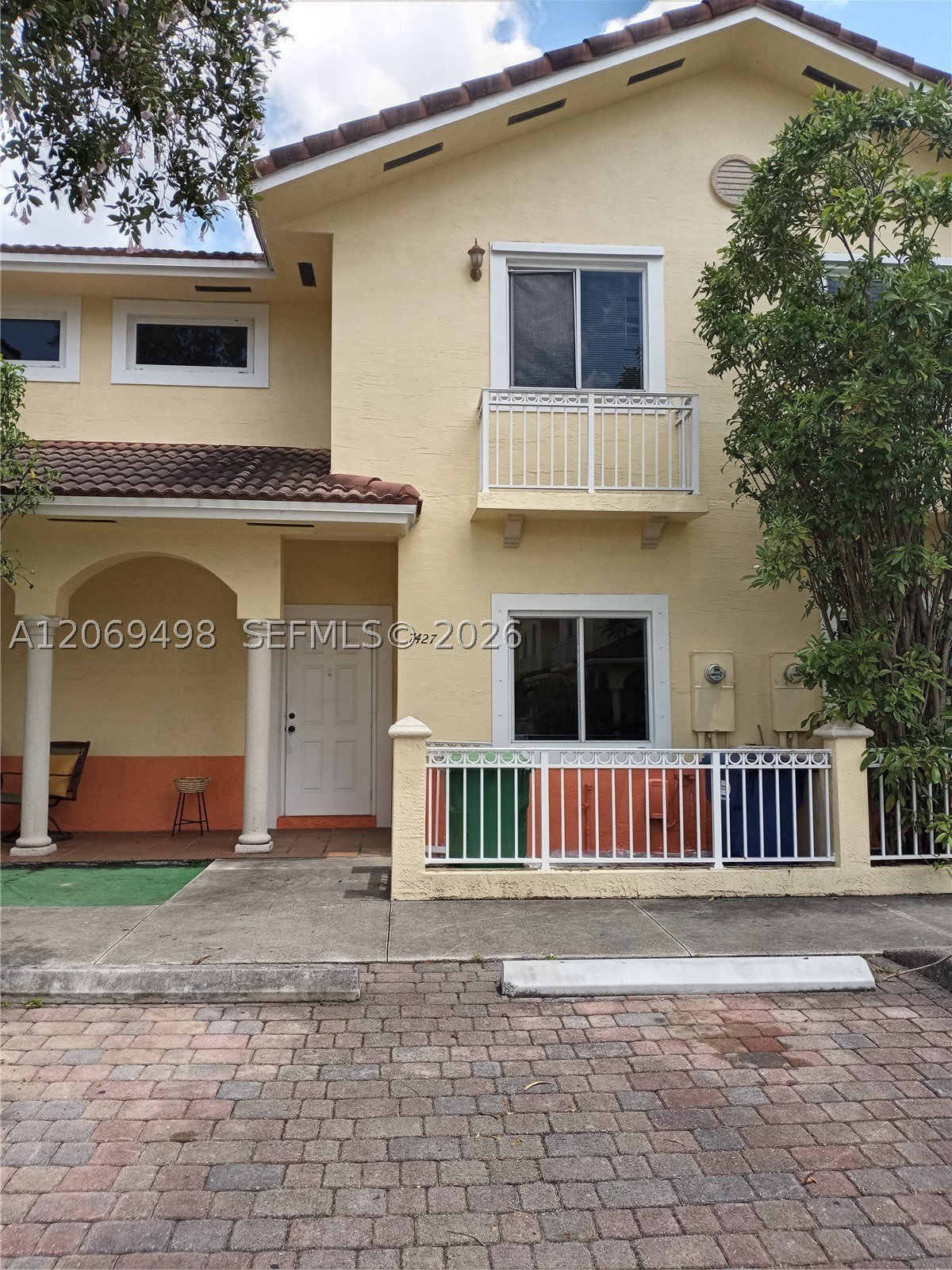 7427 NW 181st Ter – photo 2