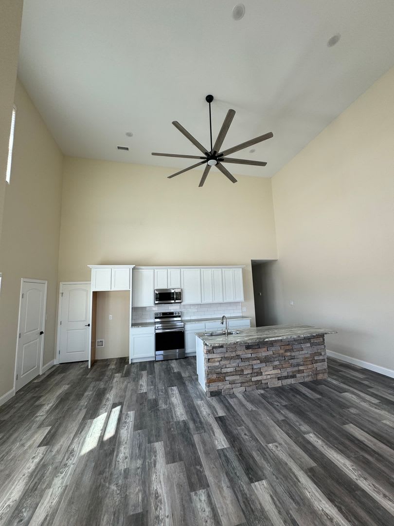 3/2/2 Modern Two‑Story Home in Gated Community – Peaster ISD ✨ NO WATER BILL – photo 4