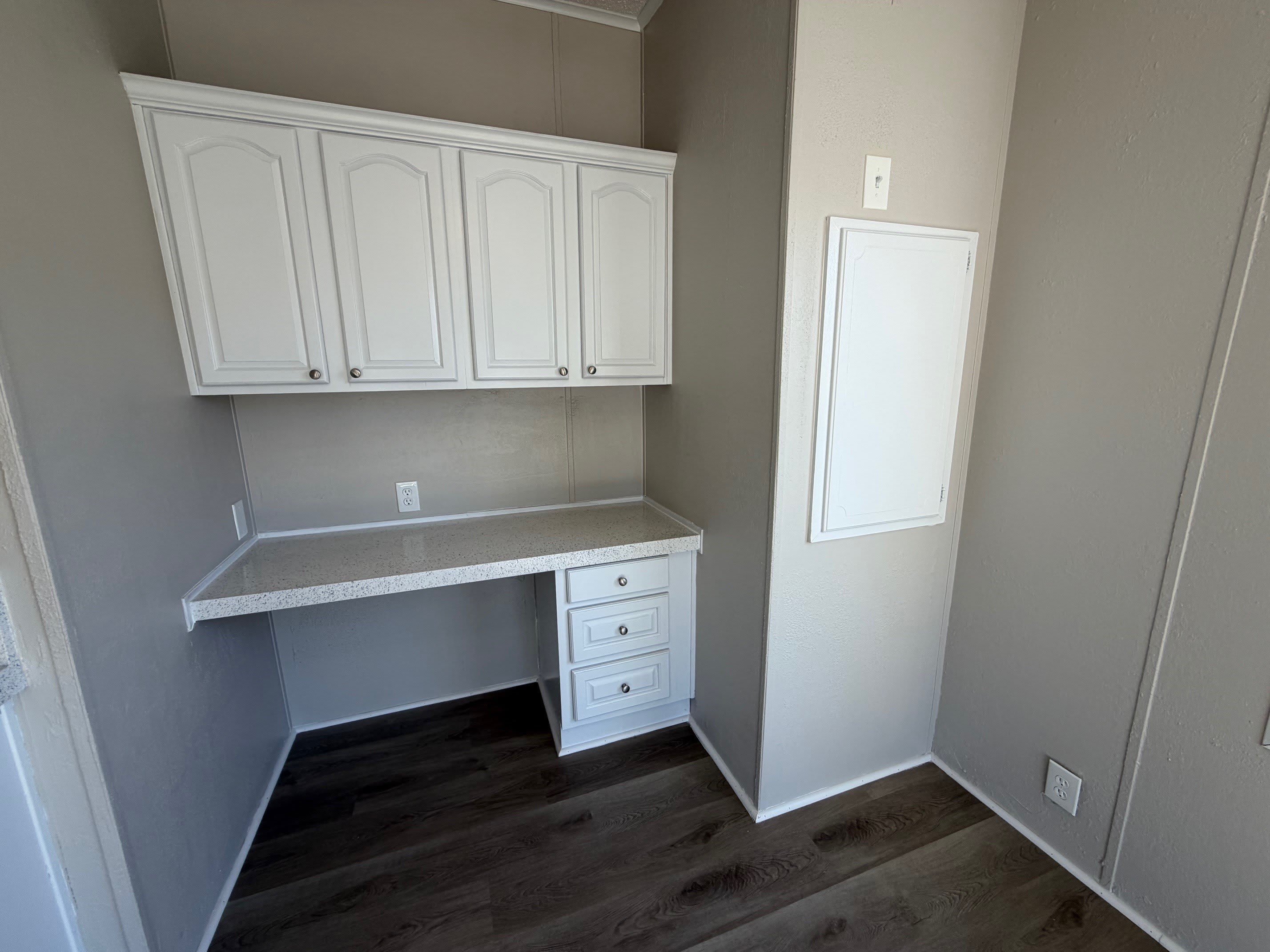 2035 Red Cedar Dr – photo 4