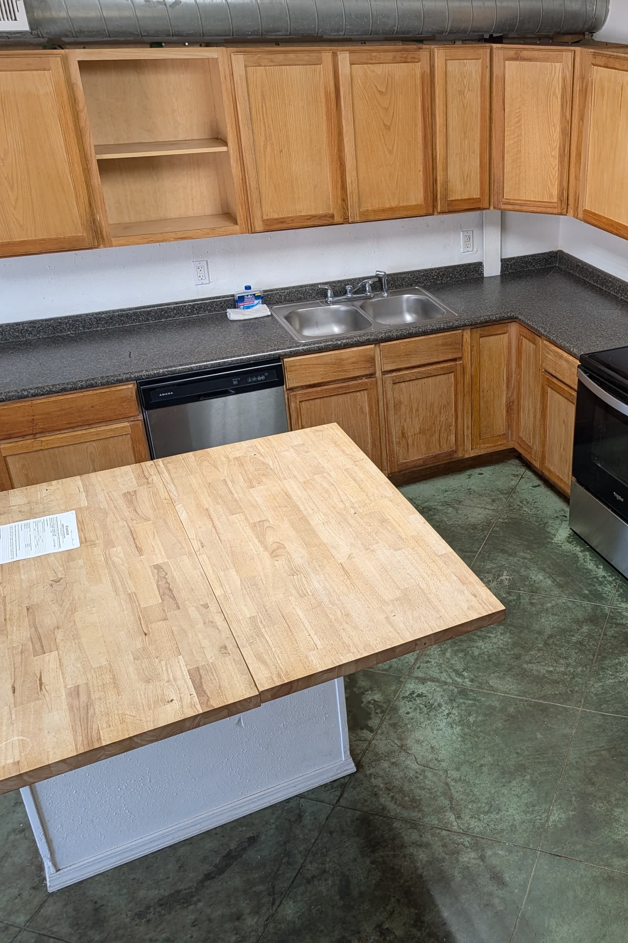 805 Avenue C – photo 5