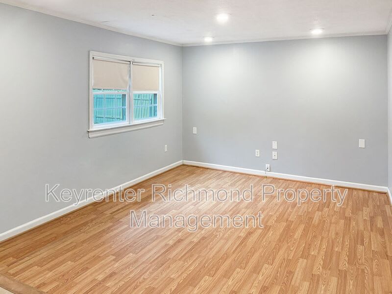 1019 Halsey Lane – photo 3